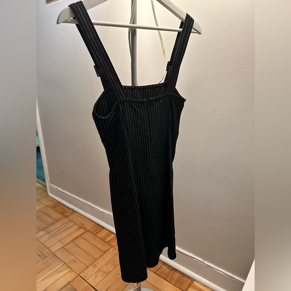 Forever 21 mini party dress. Wore not more than 2 times. - Picture 2 of 3